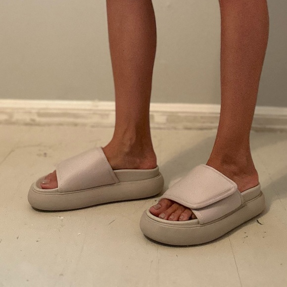 Light Stone Velcro Strap Slides - Picture 8 of 8